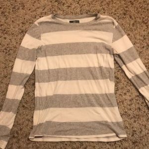 Long sleeve tee. Size large. Great condition